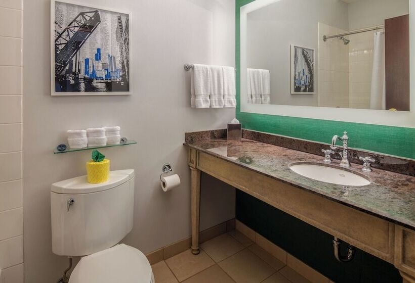 デラックスルーム, Staypineapple, An Iconic Hotel, The Loop