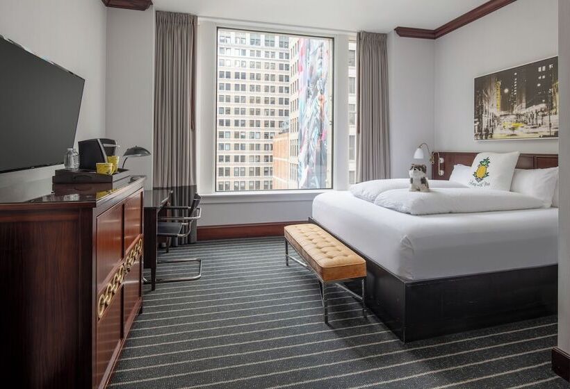 デラックスルーム, Staypineapple, An Iconic Hotel, The Loop