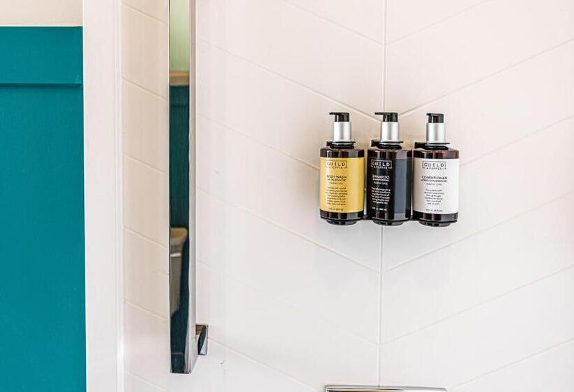 Стандартный Номер Кровать Кинг, Freebird By Reverie Boutique Collection