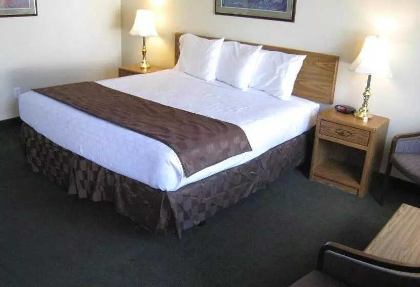 キングサイズベッドのデラックスルーム, Heber Inn