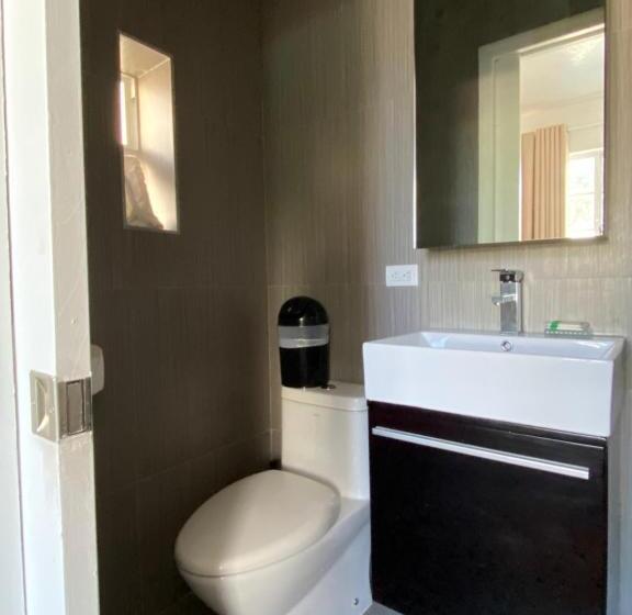 Escritório Estándar, Harding Boutique Apartments