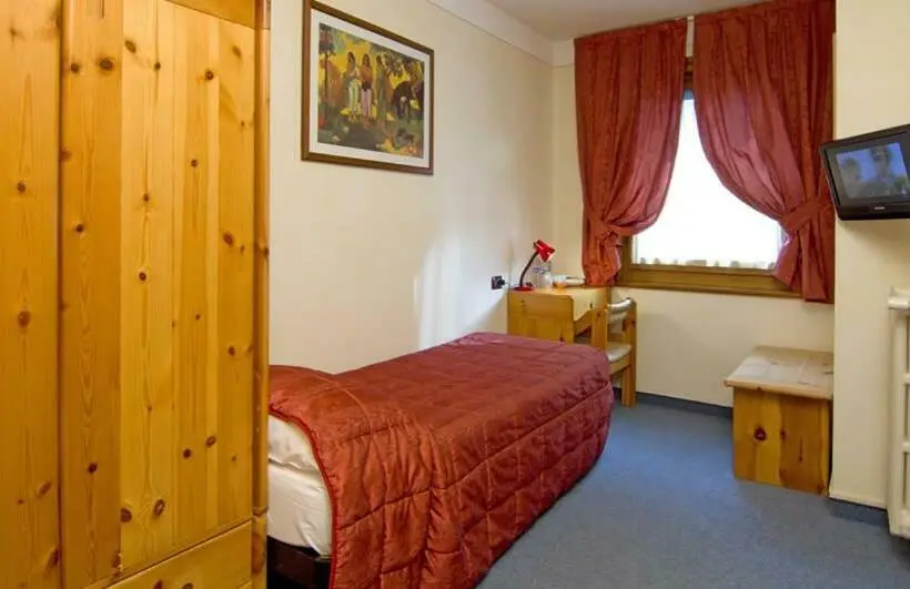 اتاق استاندارد یک نفره, Albergo Alpenrose