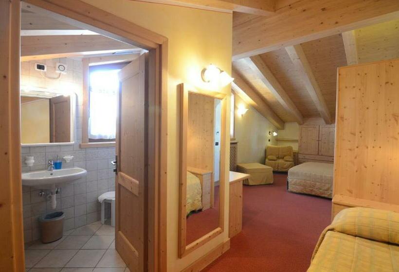 スタンダード４人部屋, Albergo Alpenrose