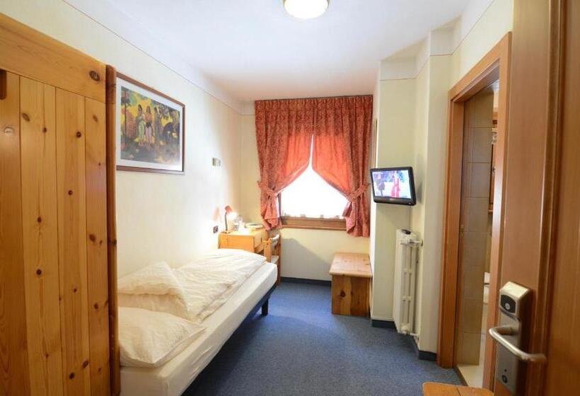 Номер Стандарт Индивидуальный, Albergo Alpenrose