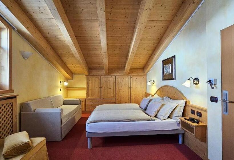 スタンダード４人部屋, Albergo Alpenrose