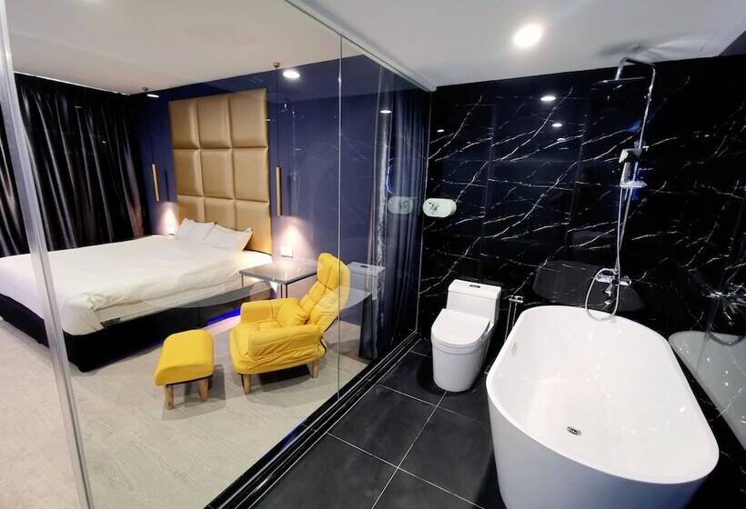 חדר דלוקס, Wow Hotel Penang