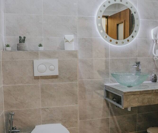 اتاق اکونومی, Oasis Teplice