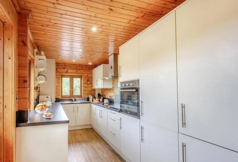 １ベッドルームハウス, Anglesey Lakeside Lodges