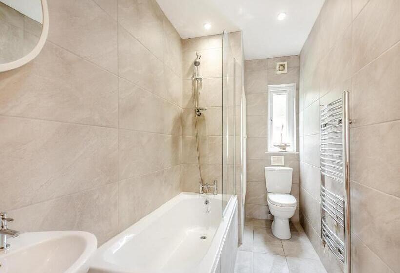 Дом 2 Спальни, Anglesey Lakeside Lodges