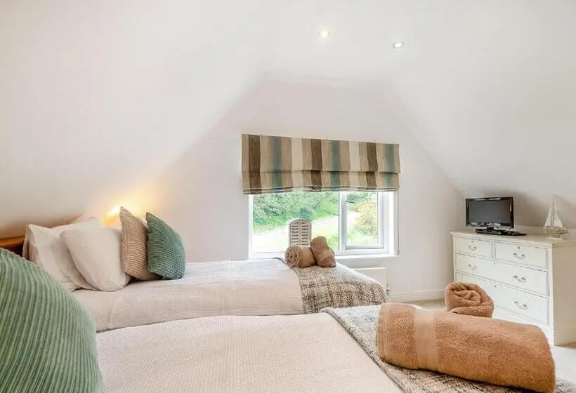 ２ベッドルームハウス, Anglesey Lakeside Lodges