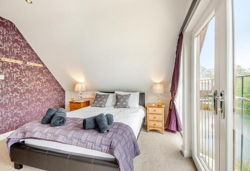 Дом 2 Спальни, Anglesey Lakeside Lodges