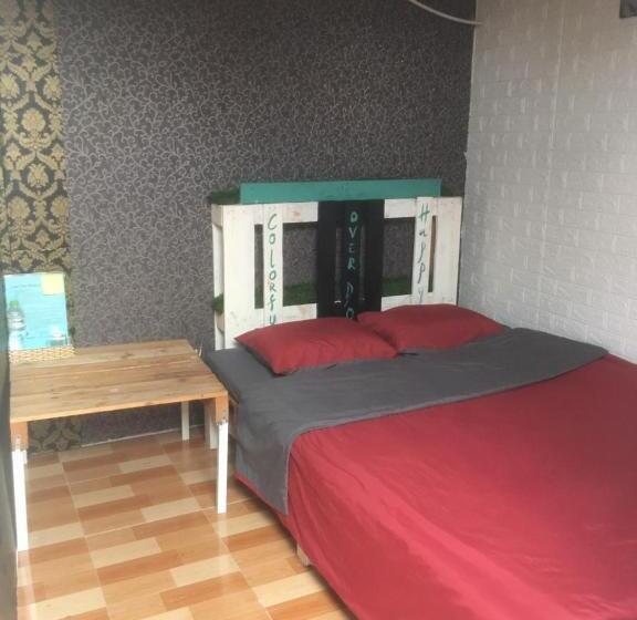 Standard Room, Can Tho Riverside Hostel