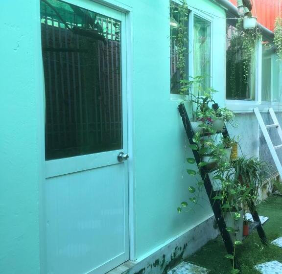 Standard Room, Can Tho Riverside Hostel