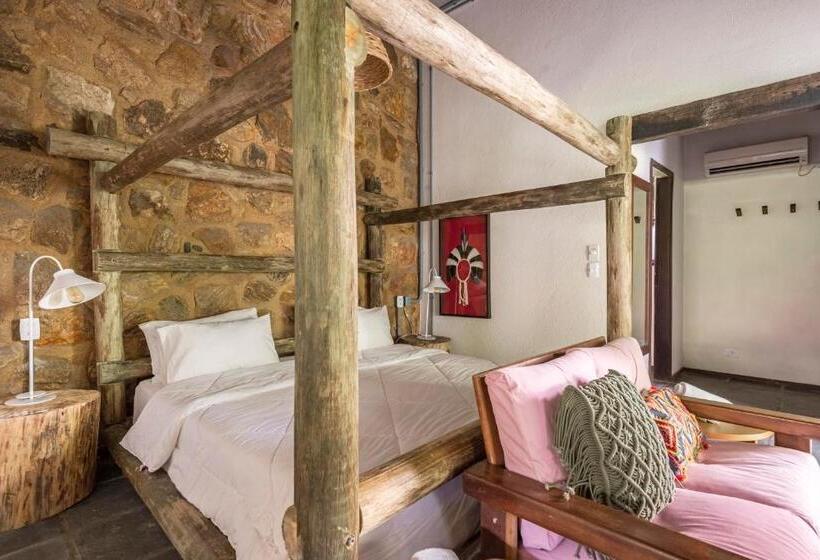 标准间, Selina Paraty