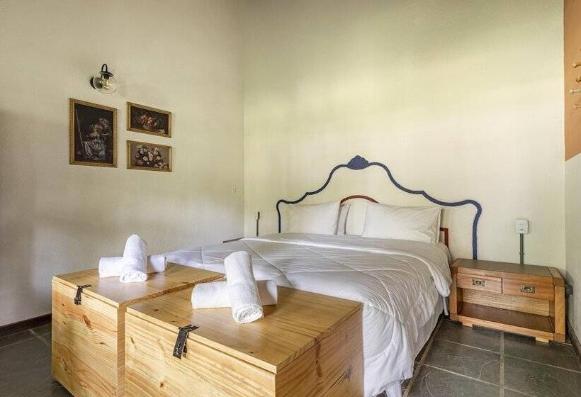 家庭间, Selina Paraty