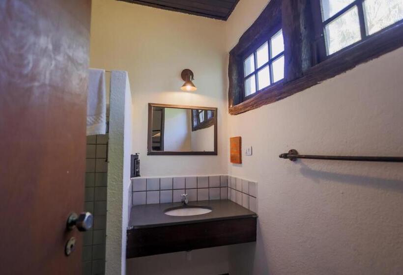 家庭间, Selina Paraty