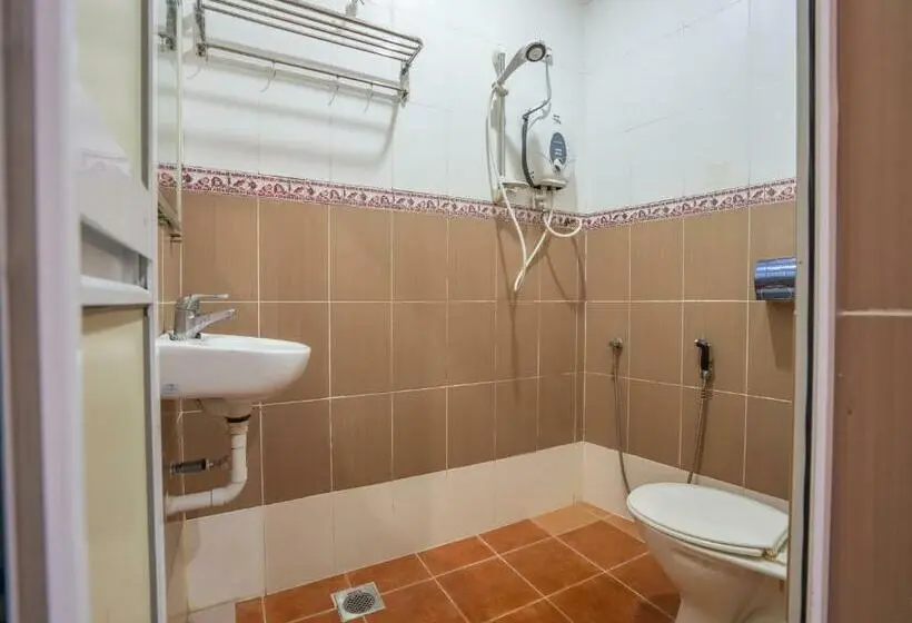 Superior Suite, Sz