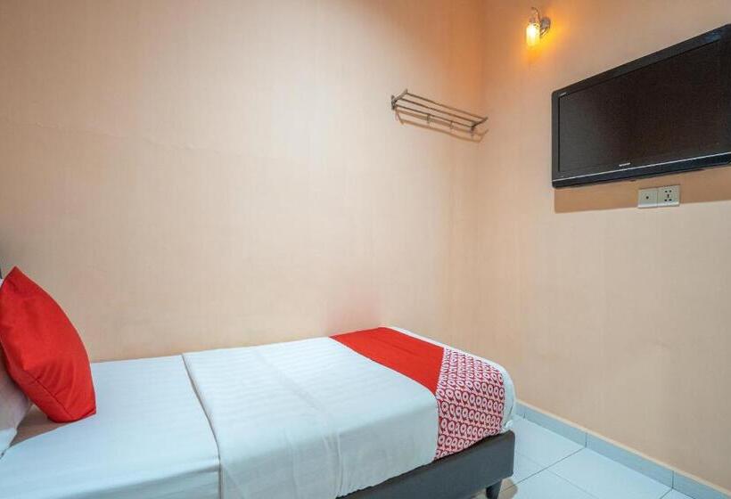 Standart Tek Kişilik Oda, Sz