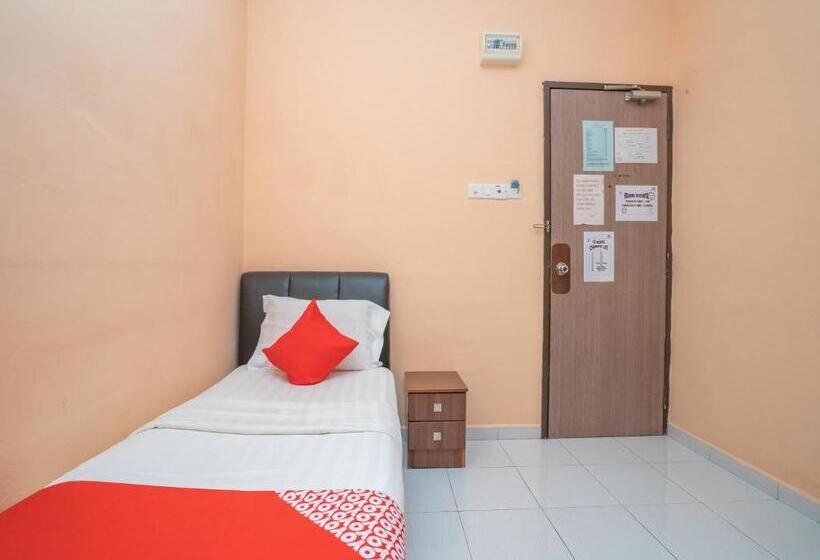 Tek Kişilik Delüks Oda, Sz