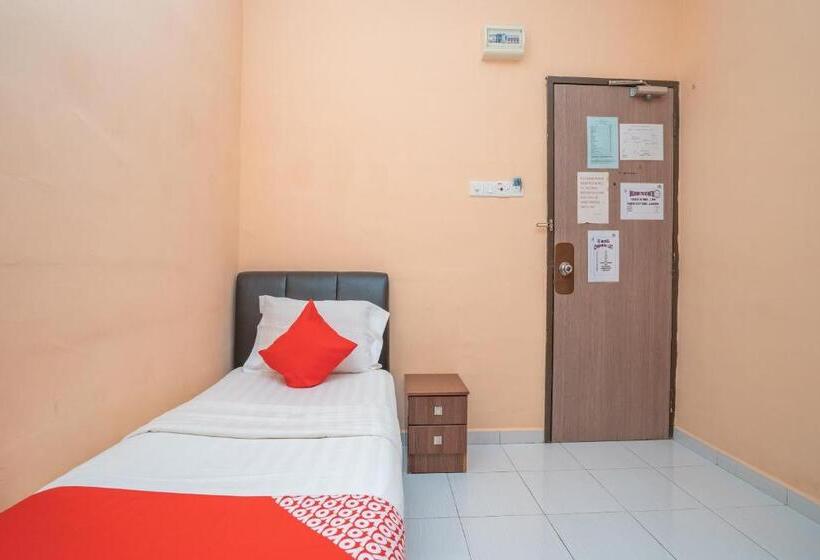 Tek Kişilik Delüks Oda, Sz