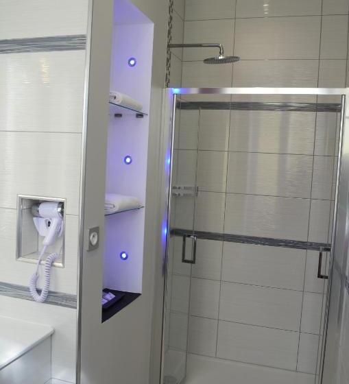 コンフォートルーム, La Marande