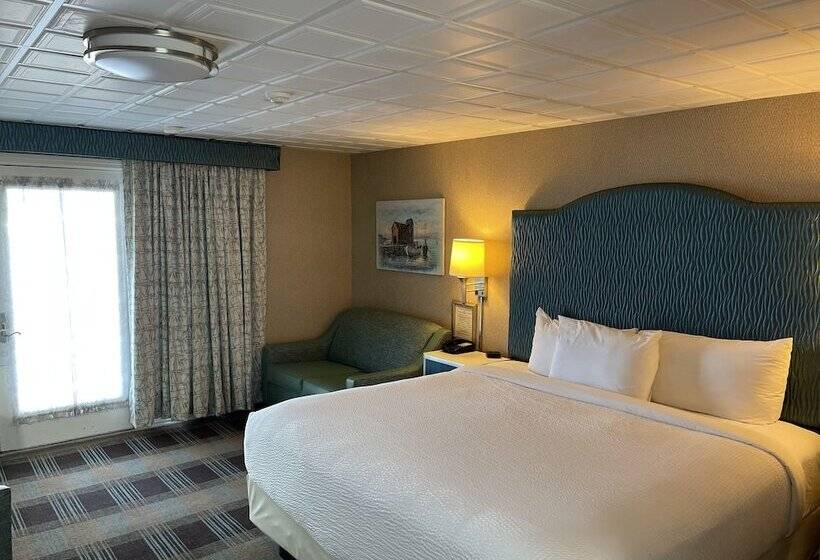 غرفة بريميوم, King's Port Inn