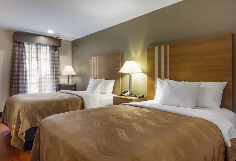 2ダブルベッドのスタンダードルーム, Quality Inn Lagrange East I 85