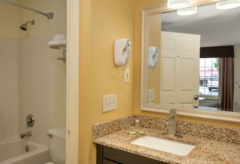 غرفه قياسيه سريرين مزدوجين, Super 8 By Wyndham Garner/clayton/raleigh