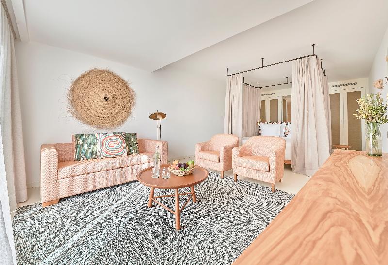 غرفة قياسية سرير كينج لذوى الإحتياجات الخاصة, Super 8 By Wyndham Garner/clayton/raleigh