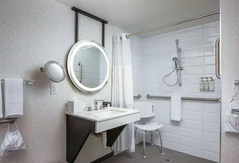 キングサイドベッドのスタンダードワンルーム, The Inverness Denver, a Hilton Golf & Spa Resort