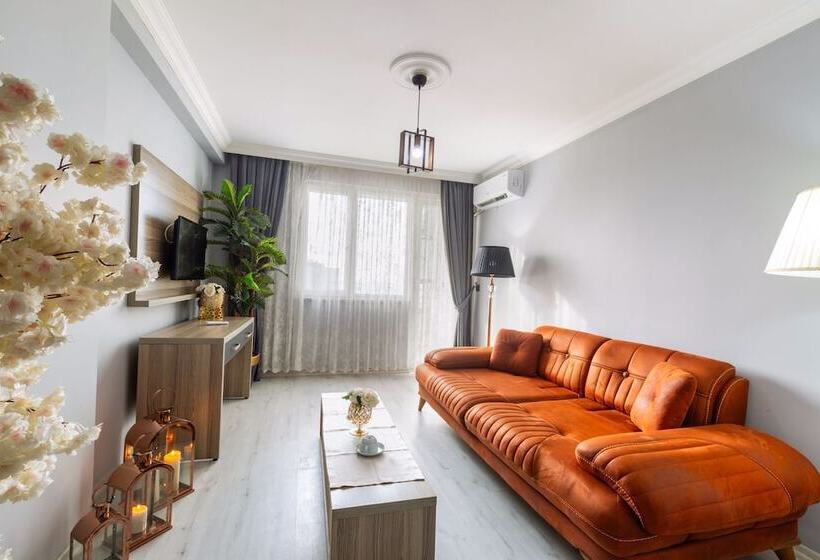 اتاق استاندارد, Li̇fe Pool Sui̇te