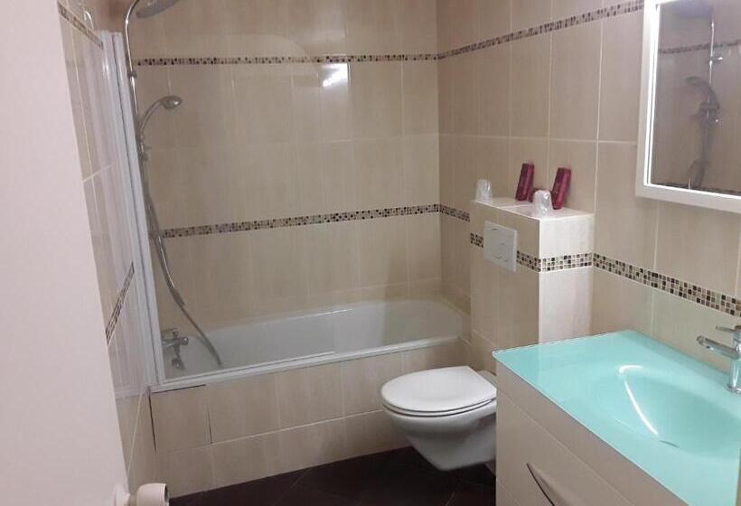 Апартаменты 2 Спальни, Le Relais De Voisins