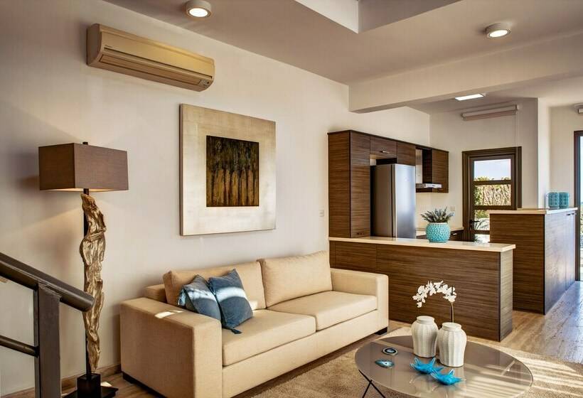 Вилла Deluxe 3 Спальни, Atlantis Gardens