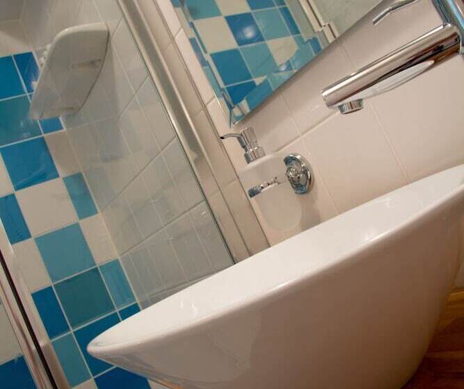 패밀리 아파트, Hartlief