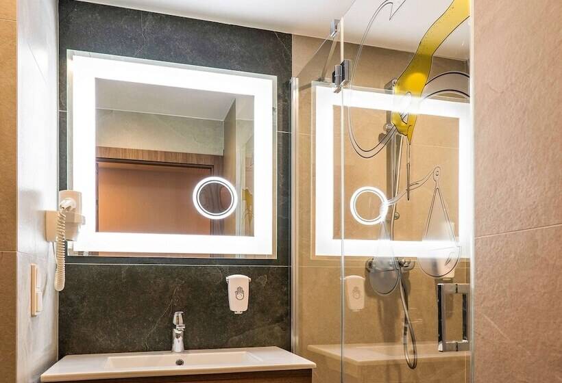 اتاق استاندارد, Ibis Styles Lublin Stare Miasto