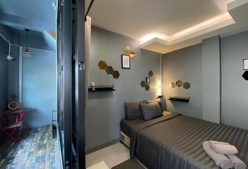 סטודיו סטנדרט עם מרפסת, Varietyd Dayhostel Huahin