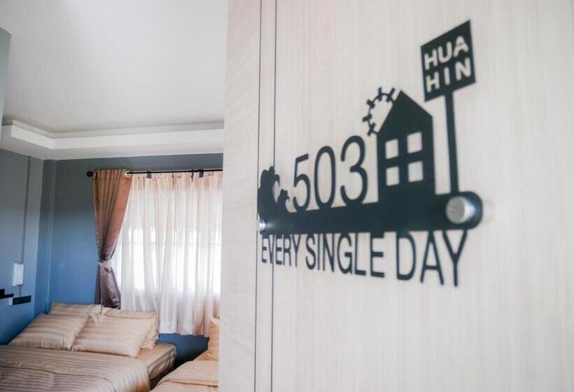 חדר סטנדרט לארבעה, Varietyd Dayhostel Huahin