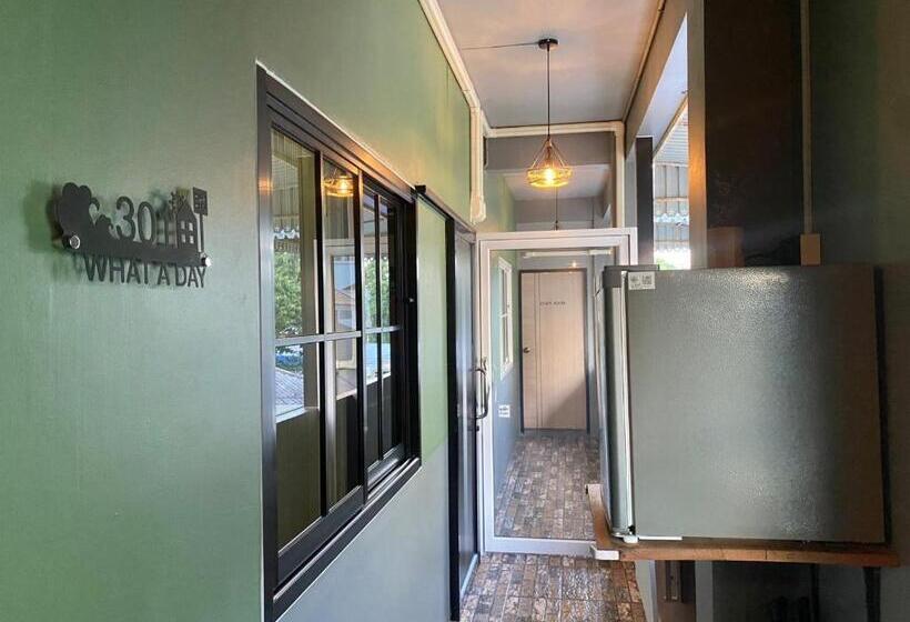 סטודיו סטנדרט עם מרפסת, Varietyd Dayhostel Huahin