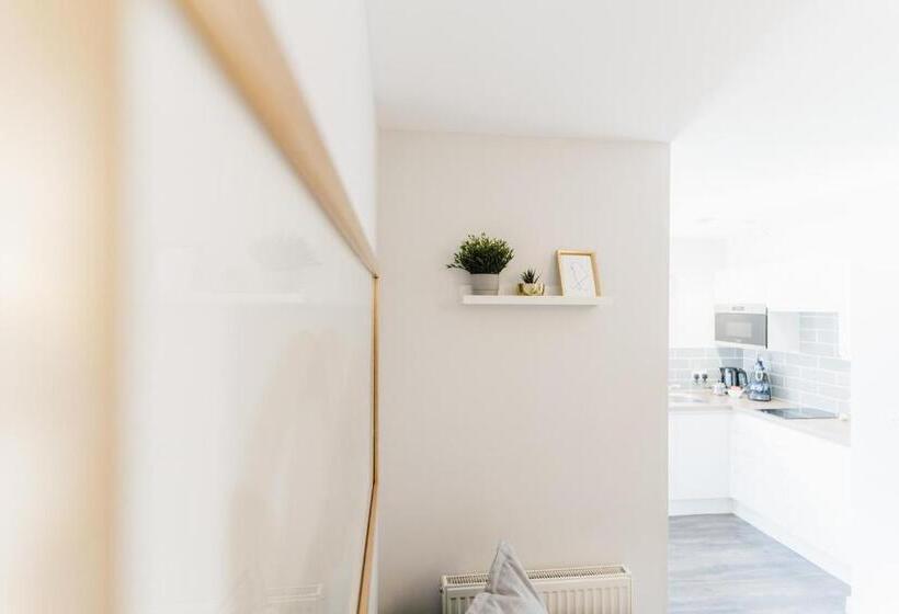 Апартаменты 1 Спальня Нижний Этаж, Design Suites Lytham