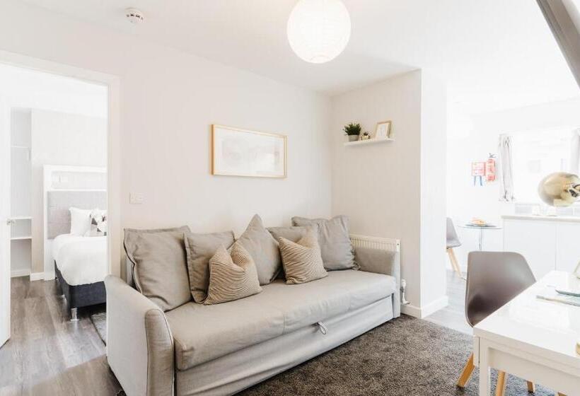 Апартаменты 1 Спальня Нижний Этаж, Design Suites Lytham