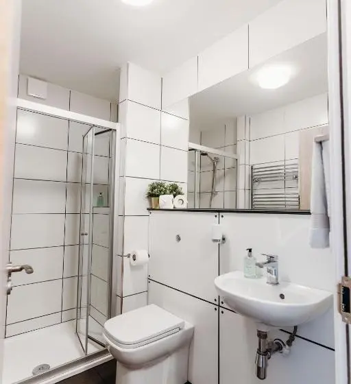 １階の１ベッドルームアパートメント, Design Suites Lytham