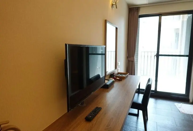 اتاق استاندارد سه نفره, Ruiju Boutique Hotel Dayan