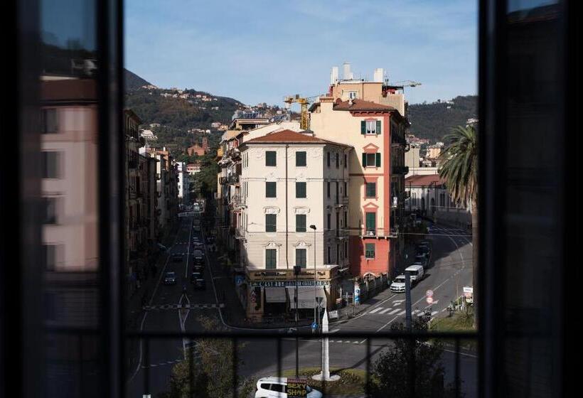 غرفة سوبيريور مطلة على المدينة, Affittacamere Superior Del Golfo E Delle 5 Terre