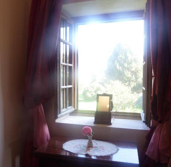 غرفة ديلوكس رباعية, La Roseraie