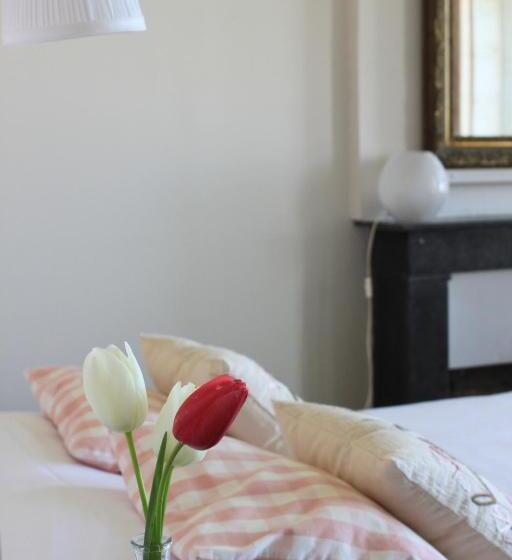 스탠다드 룸 풀장 전망, Chambres D'hôtes Château De Martragny