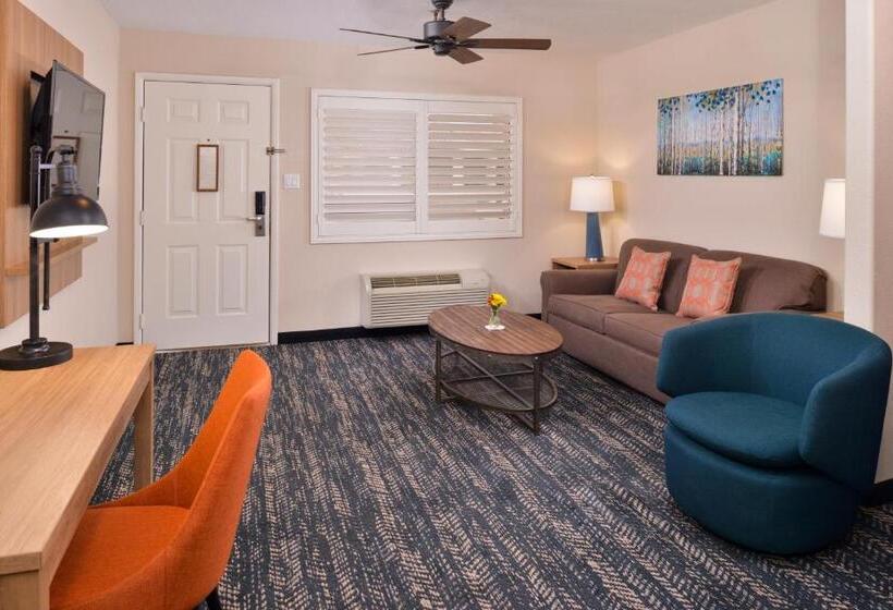 جناح سرير كينج, La Fuente Inn & Suites