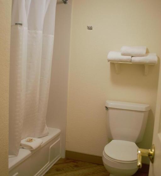 Люкс Кровать Кинг, La Quinta Inn By Wyndham Austin Capitol / Downtown