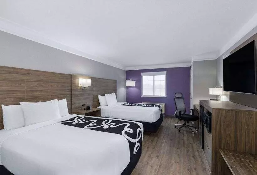 ２ダブルベッドのスタンダードルーム, La Quinta Inn By Wyndham Kansas City Lenexa