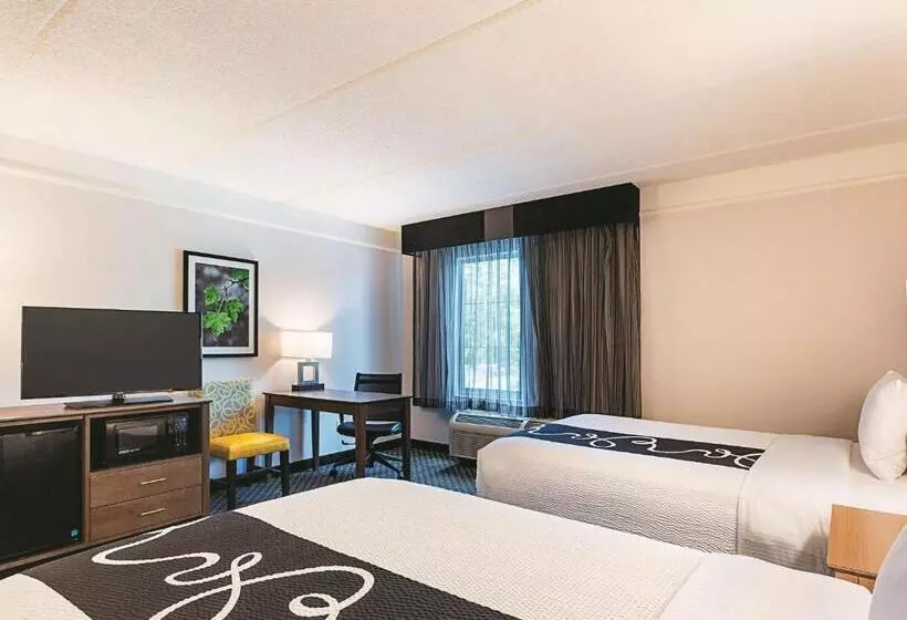 ２ダブルベッドのスタンダードルーム, La Quinta By Wyndham Atlanta Alpharetta