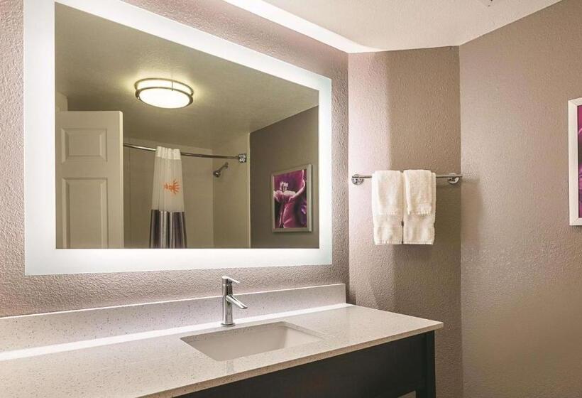 جناح سرير كينج, La Quinta By Wyndham Atlanta Alpharetta